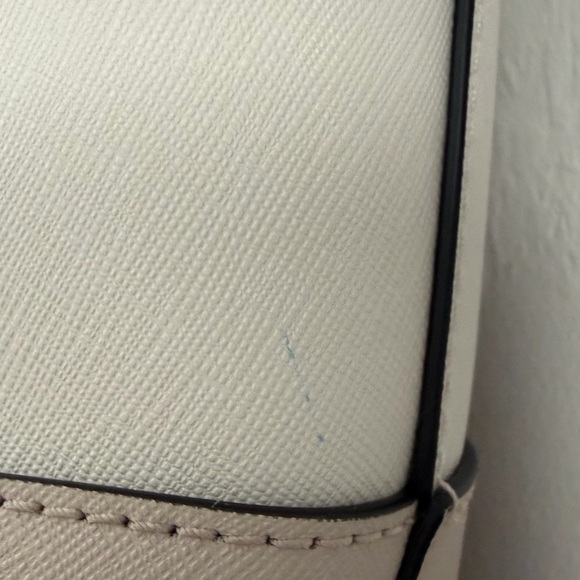 Kate Spade Ivory/Cream/Light Pink with Black Straps Handbag/Purse - Picture 4 of 11